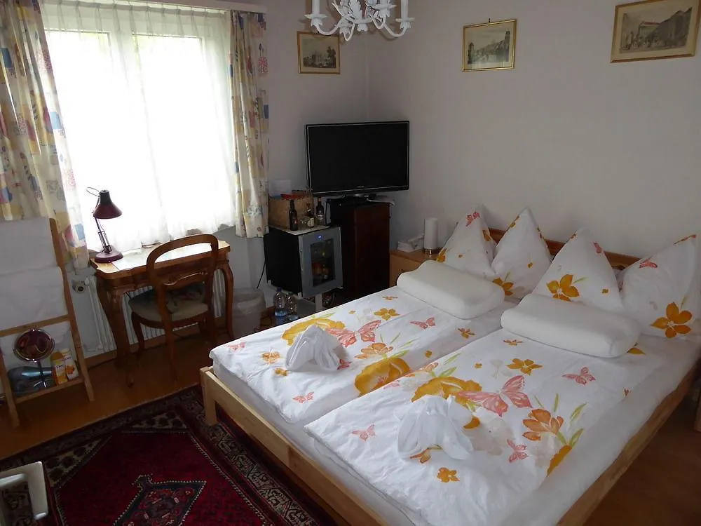 B&B Pappelweg - 2 Muttenz 2*,